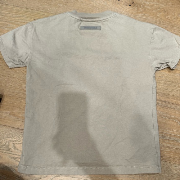 Essential Fear of God T-shirt - Picture 6 of 6